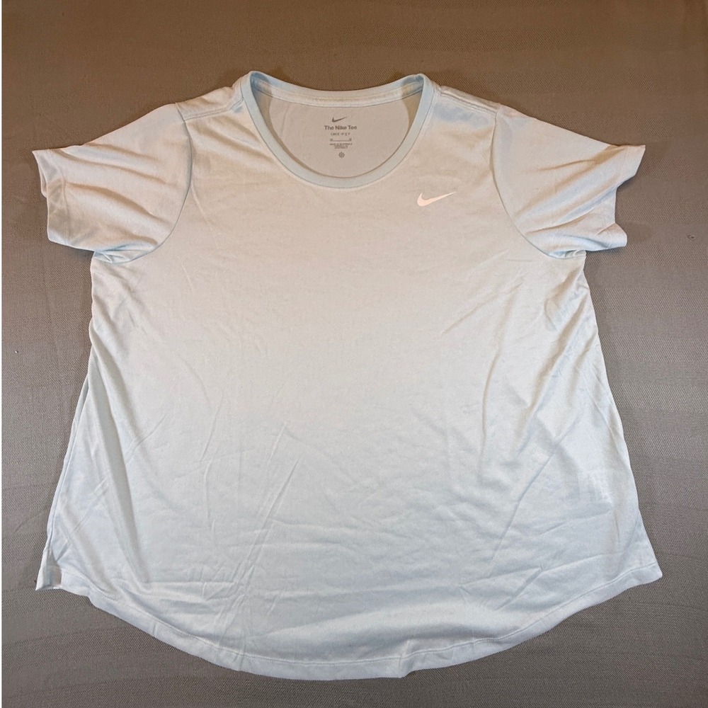 Nike Dri-FIT Womens 2X Light Blue Short Sleeve Training T-Shirt FD0744-474 2532